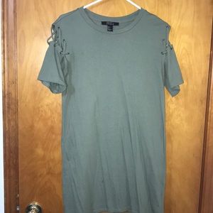 Khaki green tee shirt dress